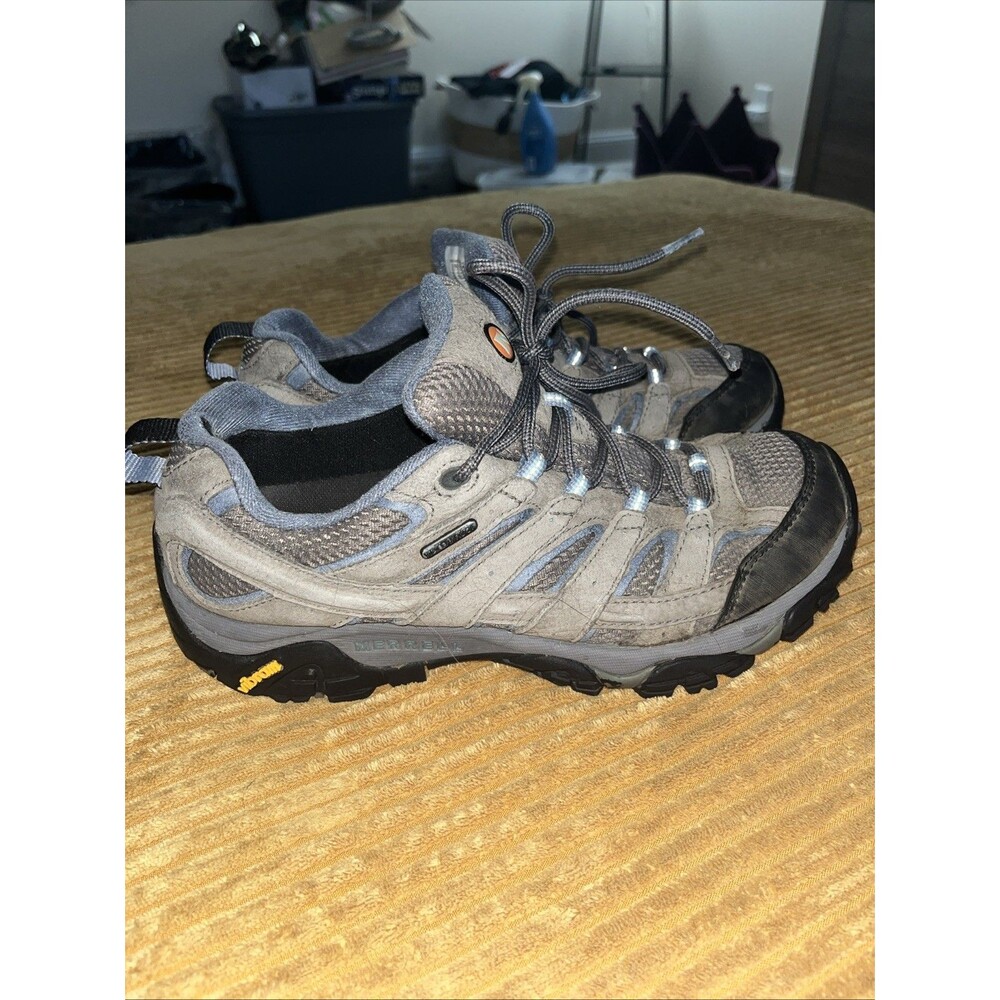 Merrell Moab 2 Waterproof Hiking Trail Shoes Womens Size 8.5W Gray Suede J06026W